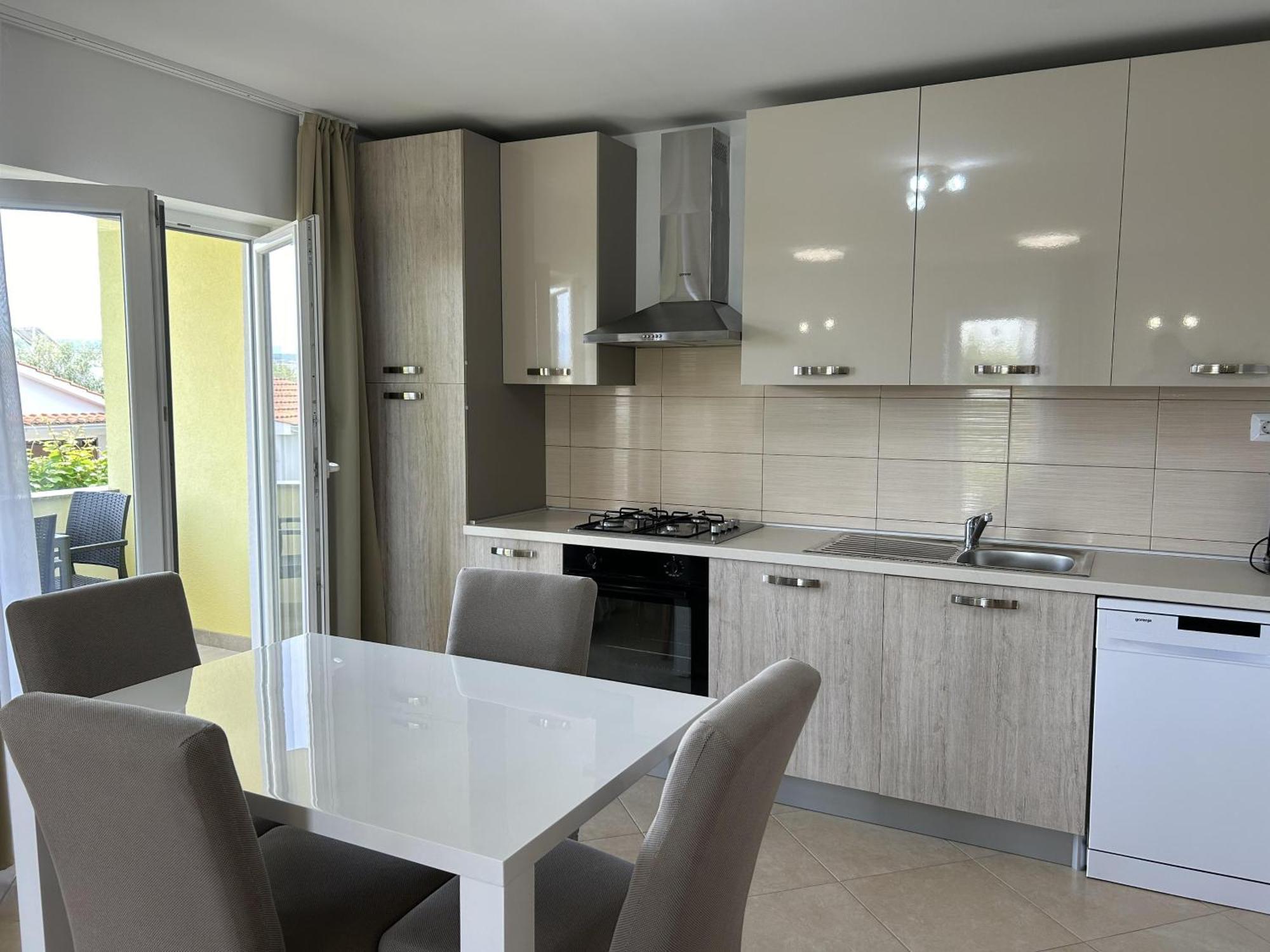 Sweet Lapat By El-Pi Tours Apartment Porat  Exterior photo